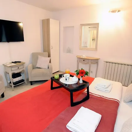 Mickey Mouse & Studio Mini * Zagreb