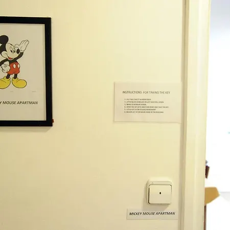 Mickey Mouse & Studio Mini Zagreb