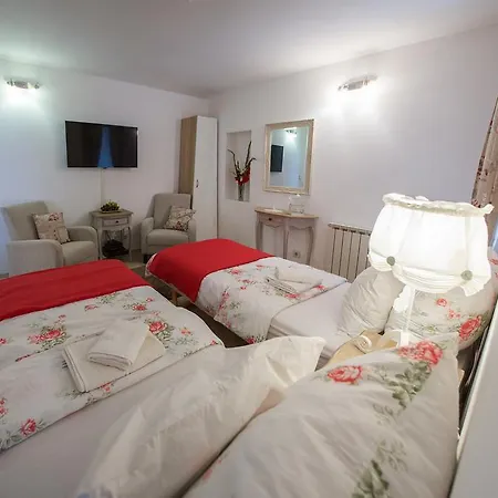 Apartment Mickey Mouse & Studio Mini Zagreb